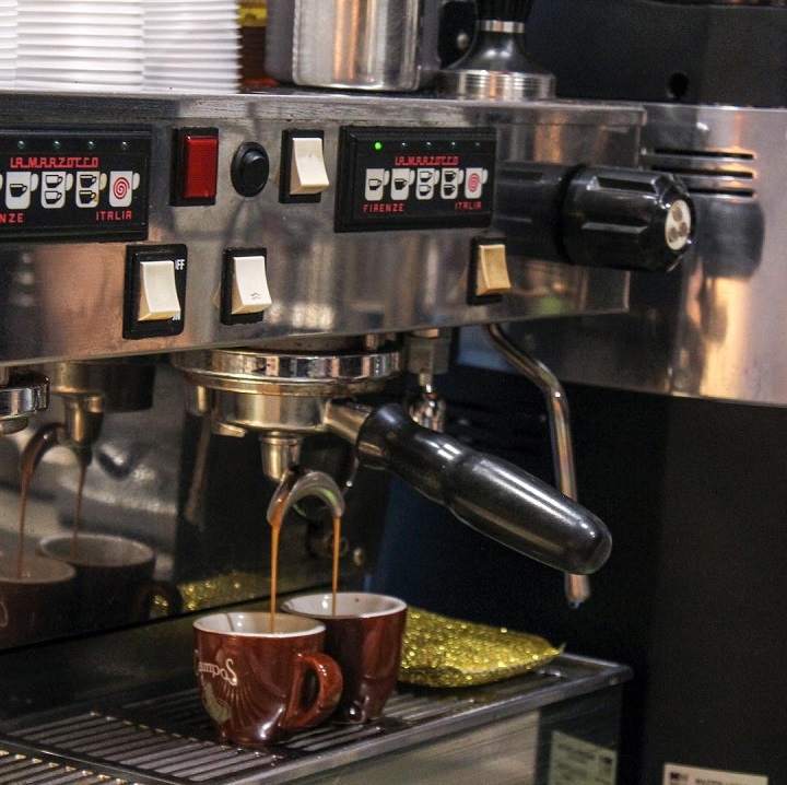 The espresso machine at Esquire Coffee, one of the best cafes near UNSW in Sydney